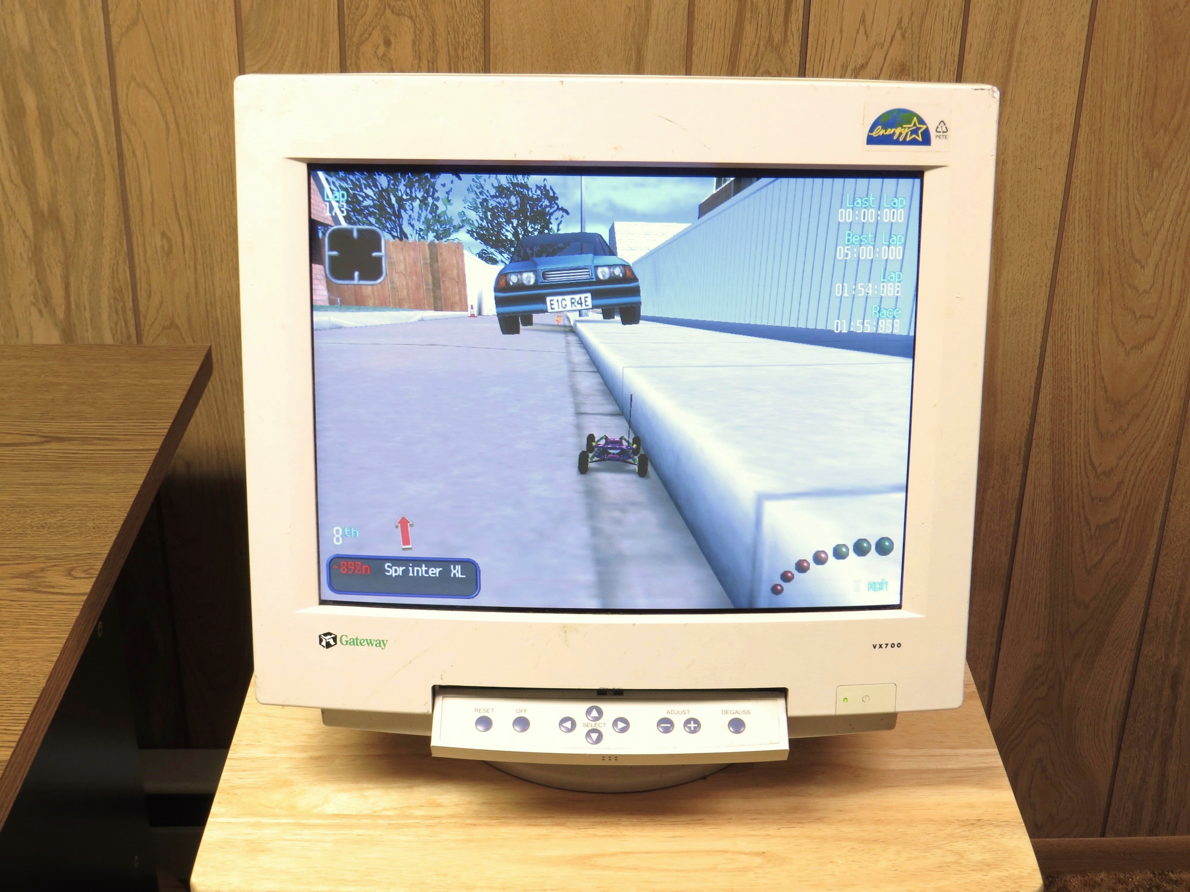 Gateway VX700 (CPD-EG300) | CRT Database